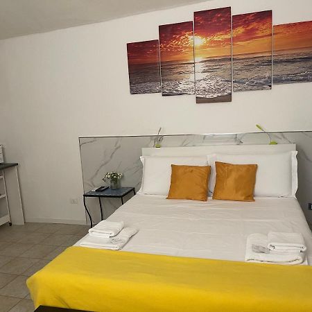 1-Tourist House Bologna-Cefalonia - Self Check-In ภายนอก รูปภาพ