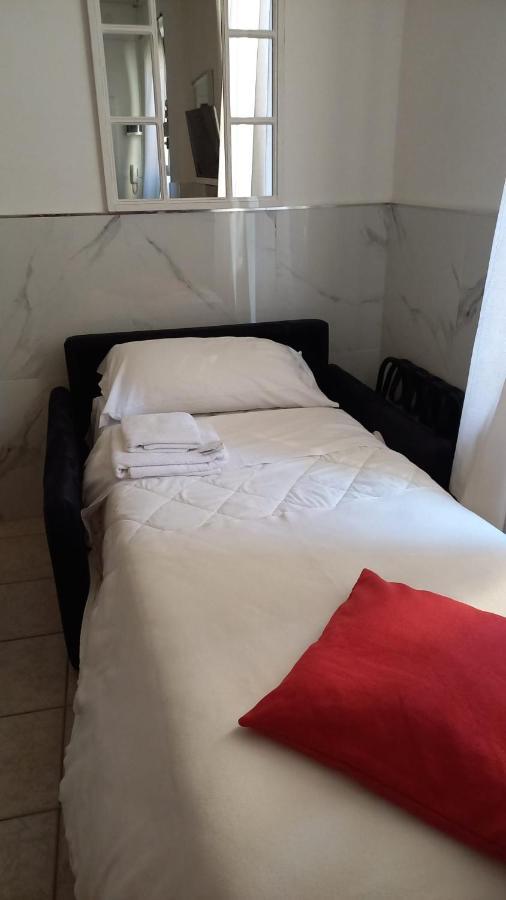 1-Tourist House Bologna-Cefalonia - Self Check-In ภายนอก รูปภาพ